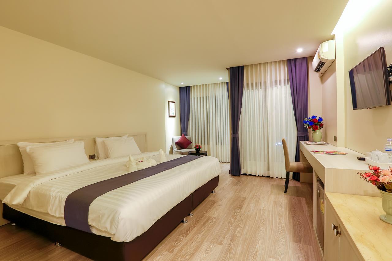 Rung Aroon Hotel By Le Siri Chiang Mai Exterior photo
