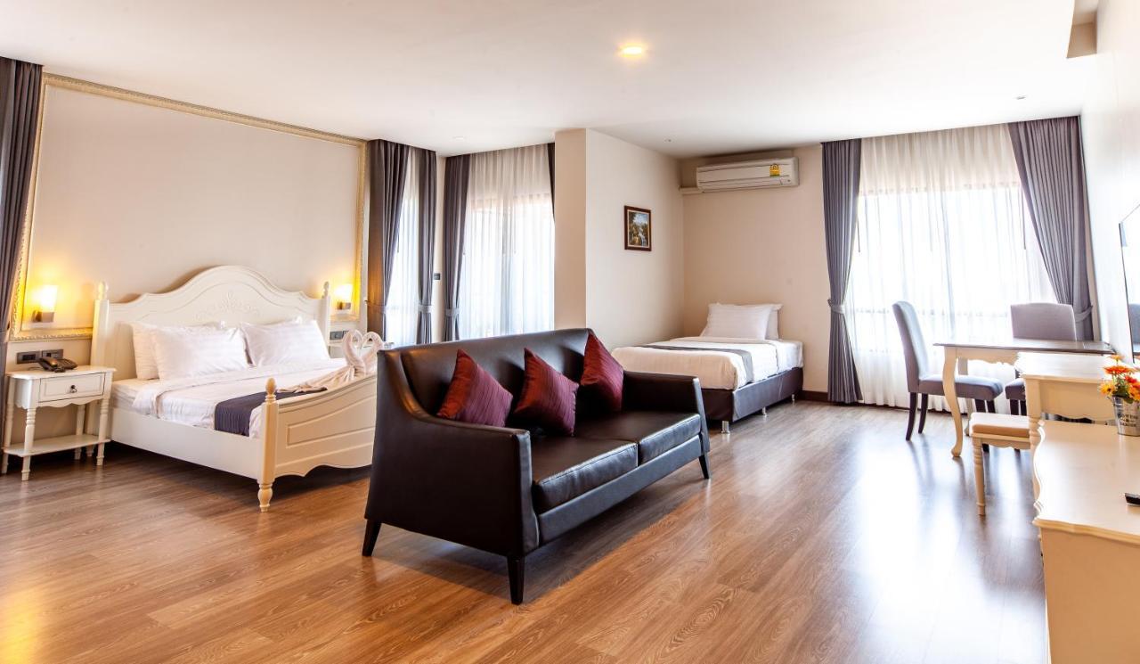 Rung Aroon Hotel By Le Siri Chiang Mai Exterior photo